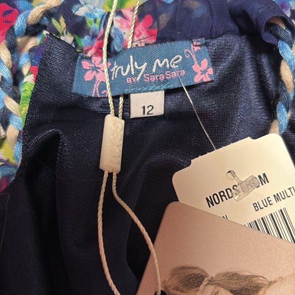 Truly Me Girls Dress,NWT. Beautiful❣️ - Picture 2 of 3